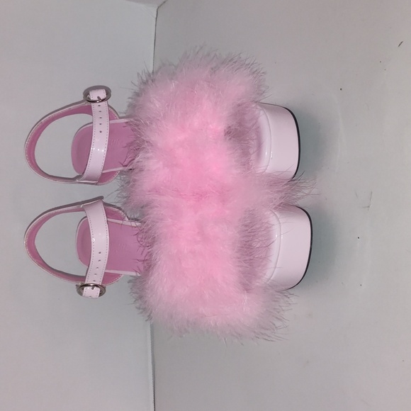 Sugar Thrillz Blushin N Crushin Malabou Heels Size 11 Pink Feathers - Picture 1 of 8